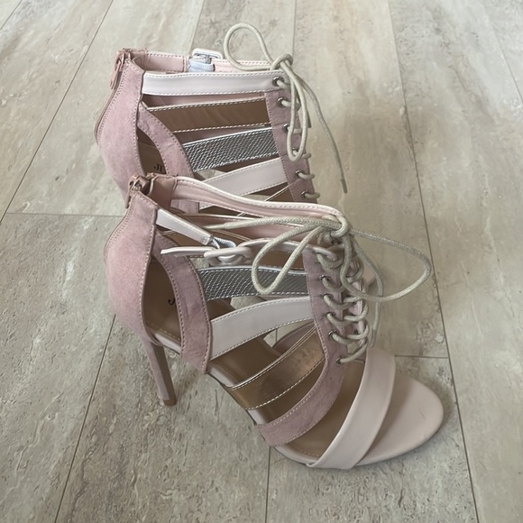 NWOT JustFab Katty Lace-Up Stiletto Heel Booties Cocktail Party Metallic Pink 9 - Picture 2 of 7